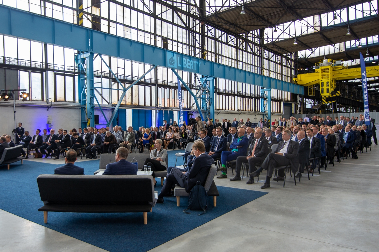 Nový vlastník ostravské huti podepsal s Ministerstvem průmyslu a obchodu memorandum pro podporu ocelářství v Česku