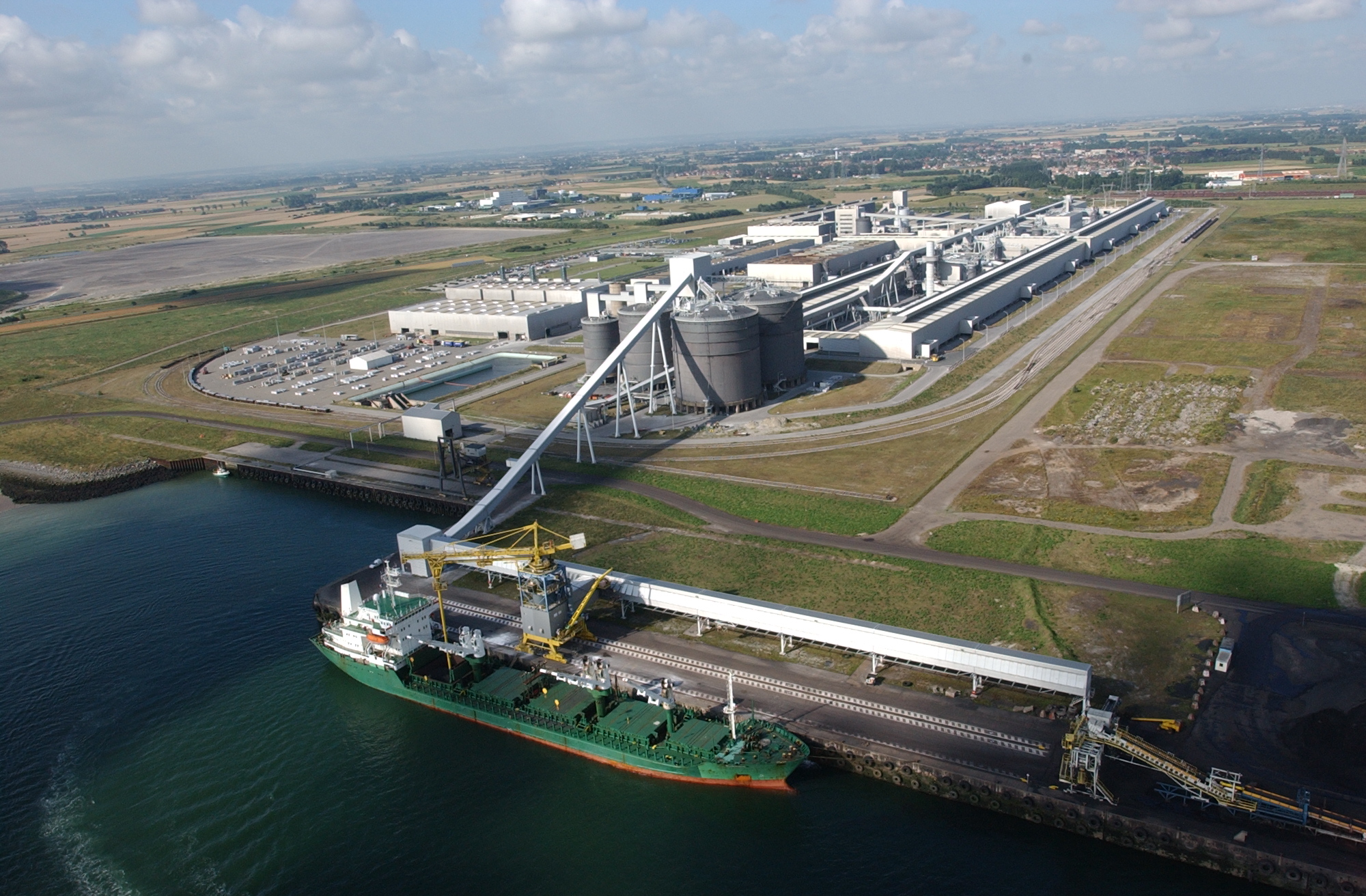 Firmy LIBERTY, Paul Wurth a SHS – Stahl-Holding-Saar chtějí společně vybudovat technologii pro výrobu oceli pomocí vodíku